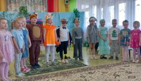 Выступление детей старшей группы "Непоседы"